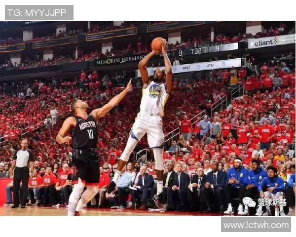 勇士与火箭精彩对决4月1日比赛录像回放全程回顾与分析